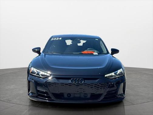 2024 Audi RS e-tron GT quattro