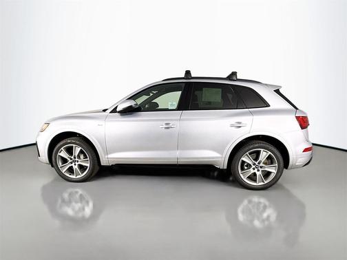 2025 Audi Q5 45 S line Premium