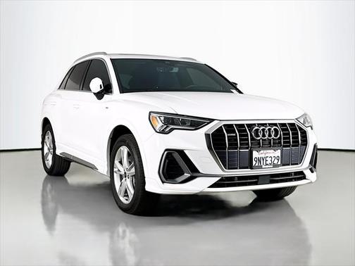 2024 Audi Q3 Premium Plus 45 TFSI S line quattro Tiptronic