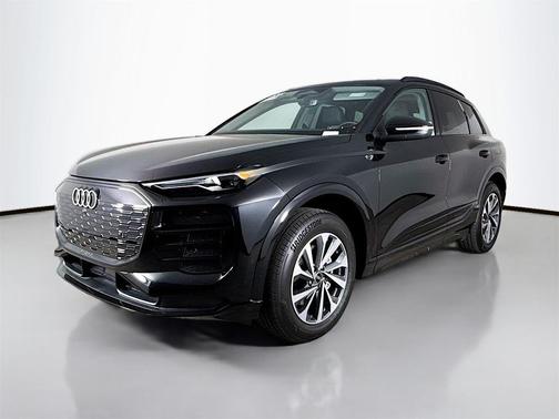 2025 Audi Q6 e-tron Premium quattro