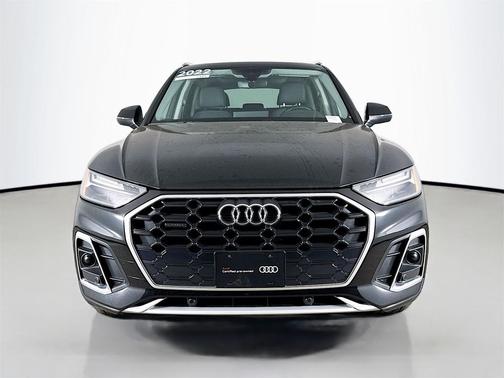 2022 Audi Q5 45 S line Premium