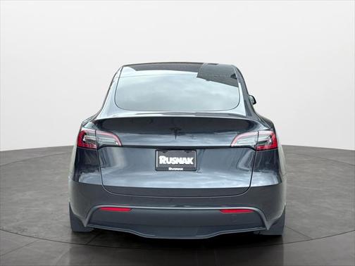 2024 Tesla Model Y Long Range Dual Motor All-Wheel Drive