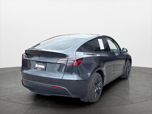 2024 Tesla Model Y Long Range Dual Motor All-Wheel Drive