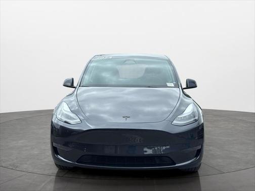 2024 Tesla Model Y Long Range Dual Motor All-Wheel Drive