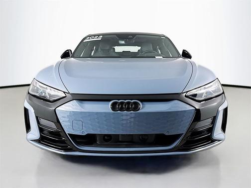 2023 Audi e-tron GT Prestige quattro
