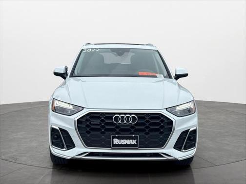 2022 Audi Q5 45 S line Premium Plus