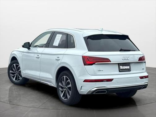 2022 Audi Q5 45 S line Premium Plus