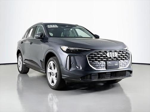 2025 Audi Q5 Premium Plus TFSI quattro S tronic