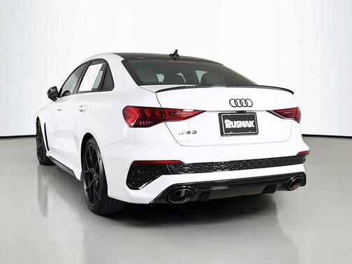 Glacier White Metallic 2022 Audi RS 3 TFSI quattro S tronic