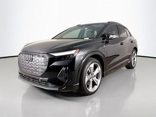 2025 Audi Q4 e-tron Premium Plus 55 quattro