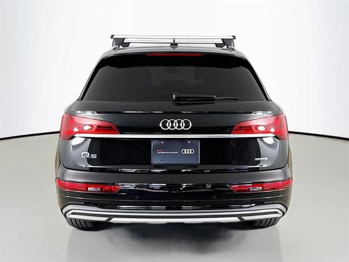 2023 Audi Q5 40 Premium