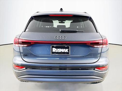 2025 Audi Q6 e-tron Premium