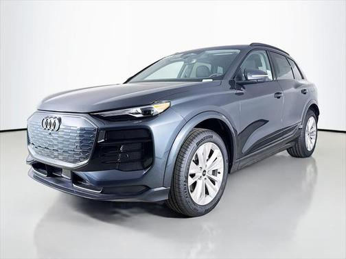 2025 Audi Q6 e-tron Premium