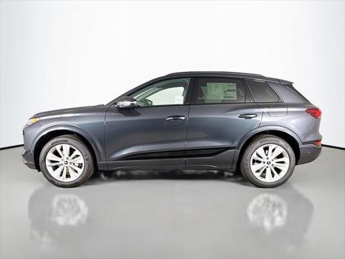2025 Audi Q6 e-tron Premium