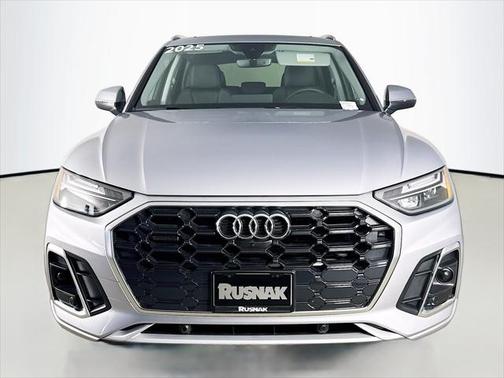 2025 Audi Q5 45 S line Premium Plus