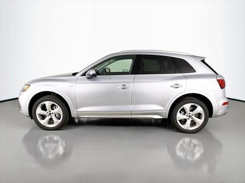 2025 Audi Q5 45 S line Premium Plus
