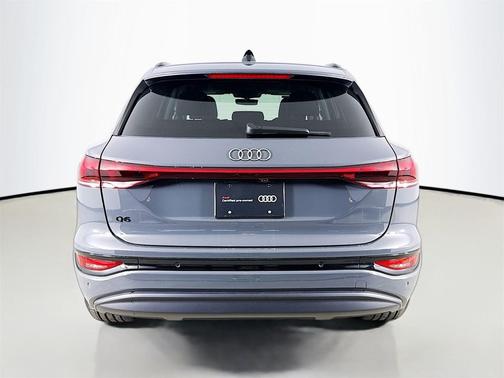 2025 Audi Q6 e-tron Premium