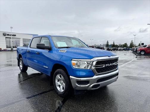 2024 RAM 1500 Big Horn Crew Cab 4x4 64' Box
