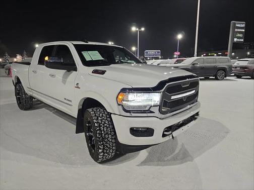 2019 RAM 2500 Limited Mega Cab 4x4 64' Box