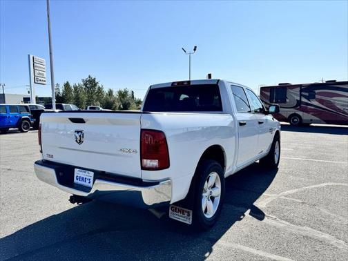 2020 RAM 1500 Classic Tradesman Crew Cab 4x4 57' Box