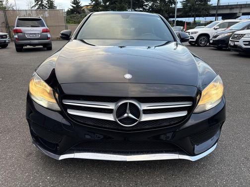2016 Mercedes-Benz C-Class Luxury
