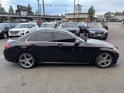 2016 Mercedes-Benz C-Class Luxury