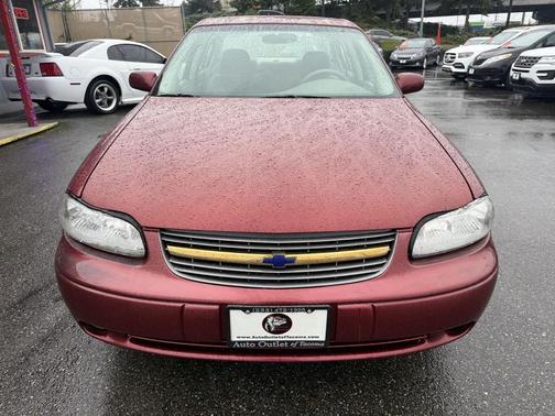 2002 Chevrolet Malibu Base