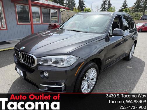 Space Gray Metallic 2016 BMW X5 xDrive35i