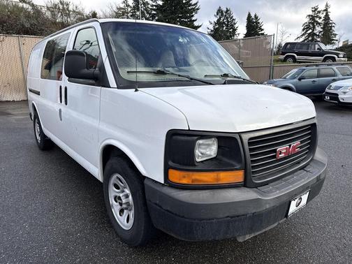 2009 GMC Savana 1500 Base