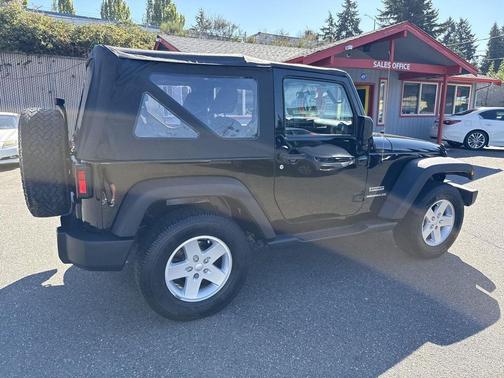 2017 Jeep Wrangler Sport