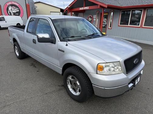 2005 Ford F-150 XLT