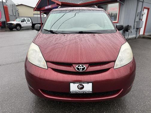 2006 Toyota Sienna LE