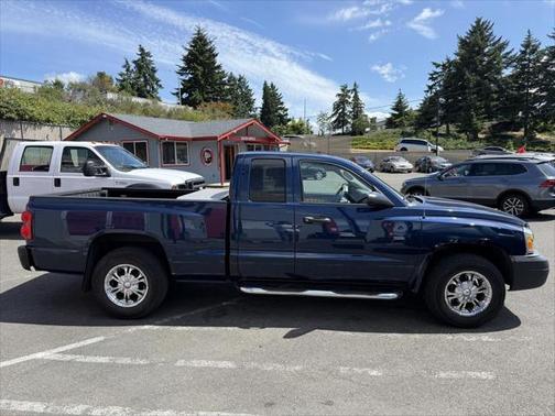 2005 Dodge Dakota ST Club Cab