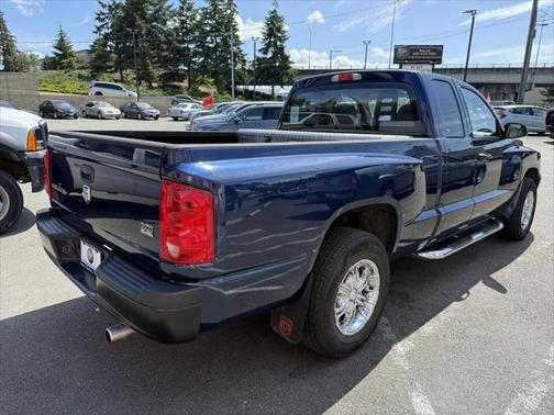 2005 Dodge Dakota ST Club Cab