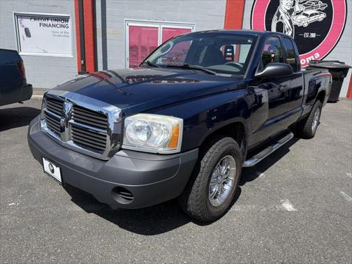 2005 Dodge Dakota ST Club Cab