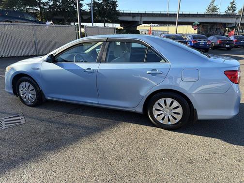 2012 Toyota Camry Hybrid LE