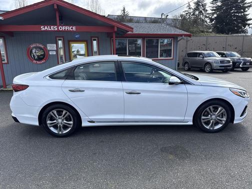 Quartz White Pearl 2018 Hyundai SONATA Sport