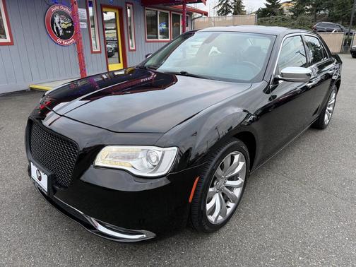2018 Chrysler 300 Limited
