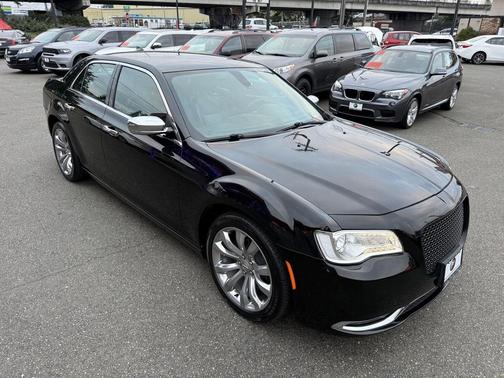 2018 Chrysler 300 Limited