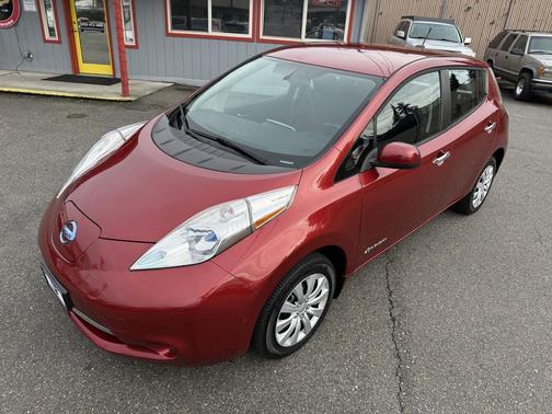 2014 Nissan Leaf S