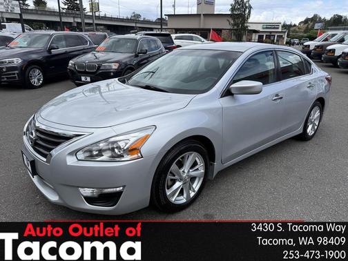 Brilliant Silver Metallic 2013 Nissan Altima 2.5 SV