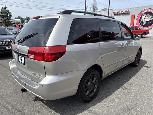 2005 Toyota Sienna XLE Limited