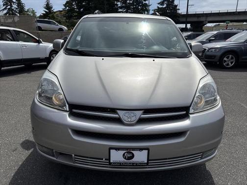 2005 Toyota Sienna XLE Limited
