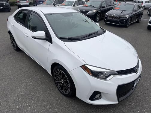 2015 Toyota Corolla S Plus