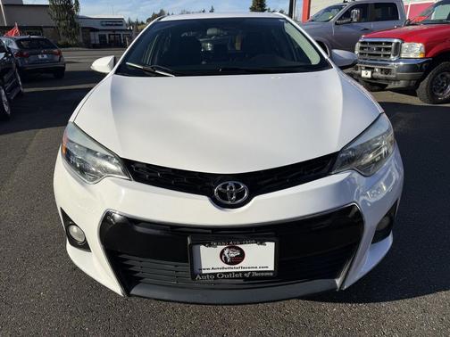 2015 Toyota Corolla LE Premium