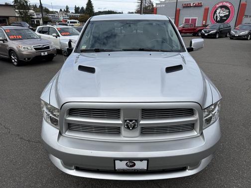 2011 Dodge Ram 1500 Sport