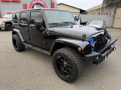 2015 Jeep Wrangler Unlimited Sahara