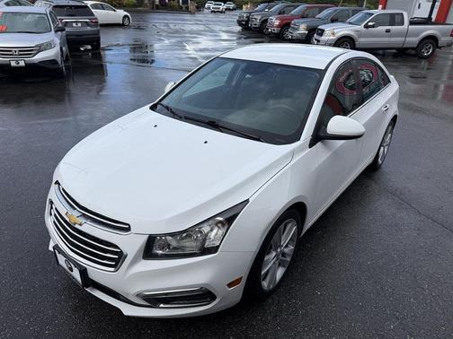 Summit White 2016 Chevrolet Cruze Limited LTZ