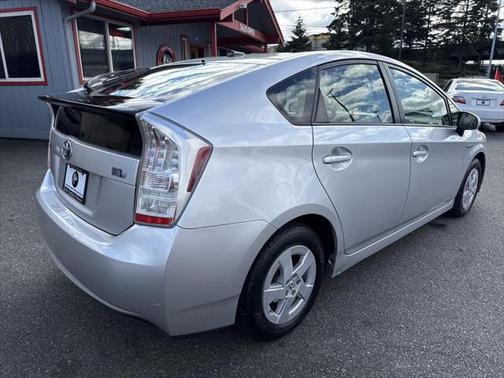 2011 Toyota Prius III