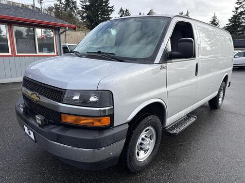 2017 Chevrolet Express 2500 Work Van